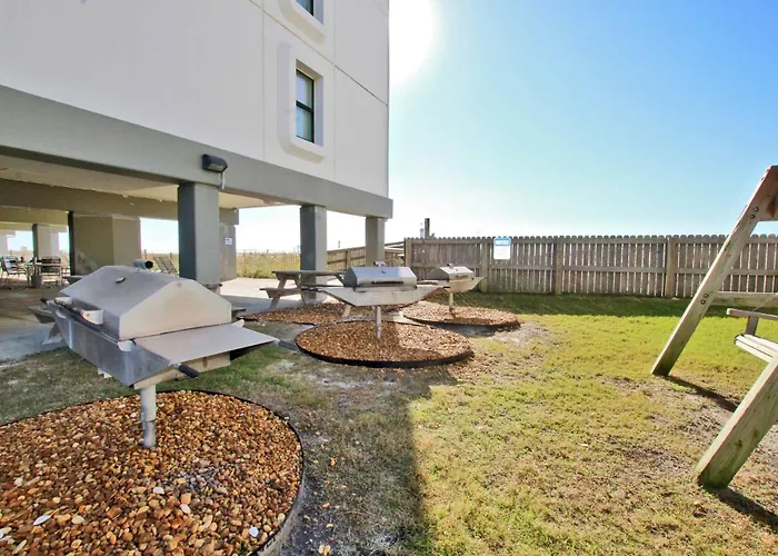 Island Sunrise 262 By Youngs Suncoast Apartment